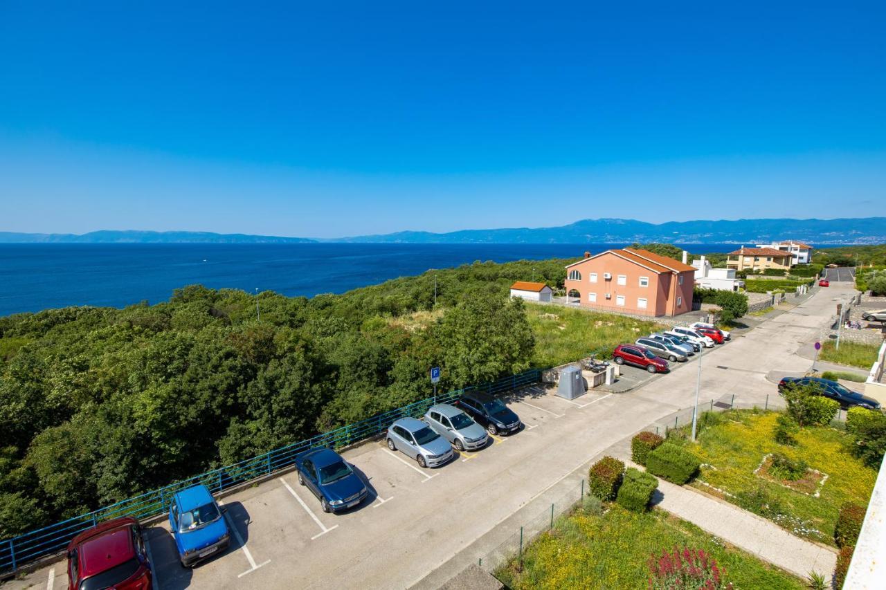 Apartment Kvarner View Kostrena Bagian luar foto